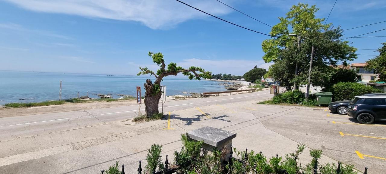 Romantic Apartment For Two On The Sea Zambratija  Exterior photo